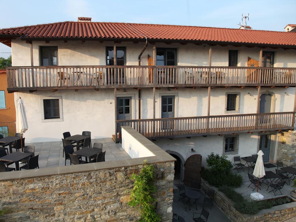 Boutique Hotel Dvor 도브로보 외부 사진