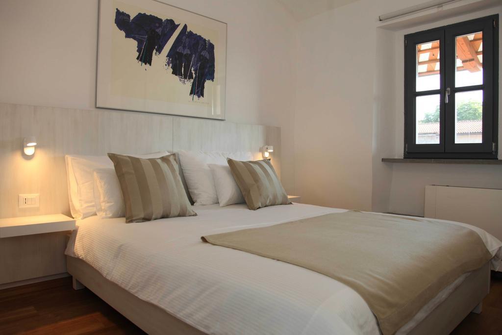 Boutique Hotel Dvor 도브로보 객실 사진