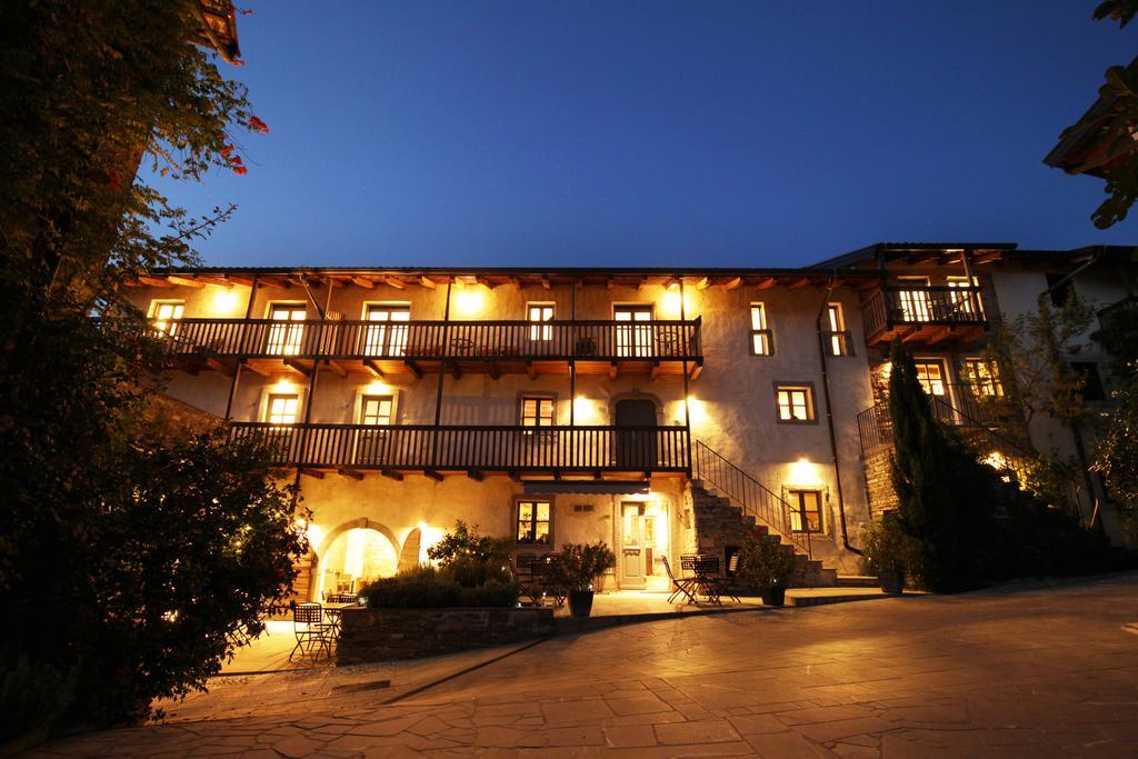 Boutique Hotel Dvor 도브로보 외부 사진